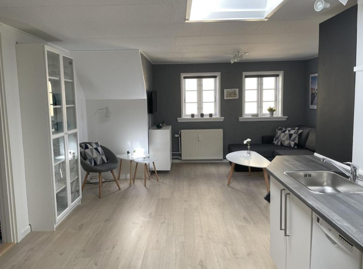 - Sct. Laurentiivej Th Appartement